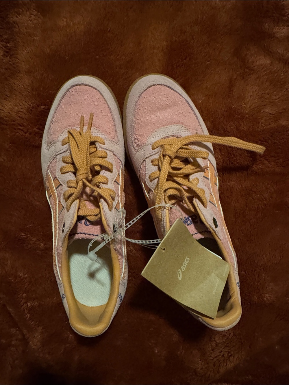 NWT ASICS Skyhand OG M6/W7.5